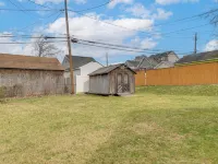 4 Mi to Universities: Quaint Parkville Apartment! Hotels in Parkville