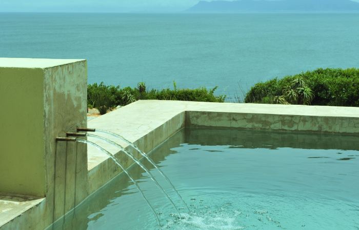 Whalesong Lodge