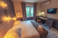 Logis Hôtel Restaurant le Plantevin Hotels in Drome
