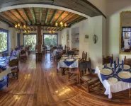 Hostería Hacienda Pinsaqui - breakfast