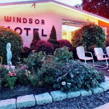 Windsor Motel