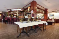 Hotel Dufour - breakfast