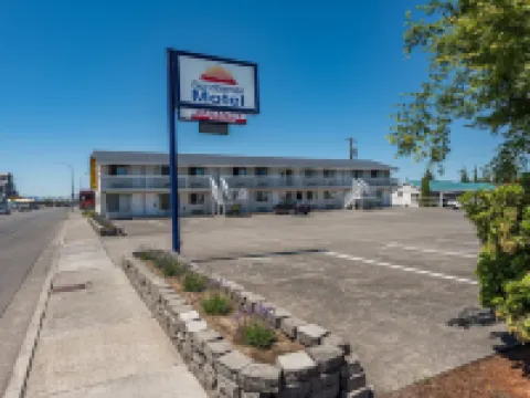 Sundowner Motel Sequim Hotels in Sequim