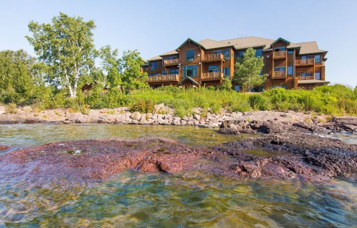 Grand Superior Lodge