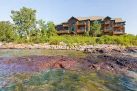 Grand Superior Lodge Hotel di Two Harbors