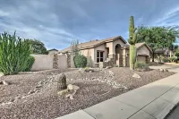 Patio and Fire Pit Family Retreat in Cave Creek! - 방갈로