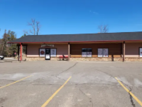 Pine Peaks Lodge & Suites Hotels in Crosslake