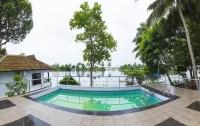 Warmth Lake Haven - spa