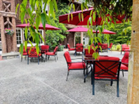 The Latch Inn Hotels in Sidney