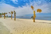Mid-Century Dream Home < Half-Mile to Beach! - Beach