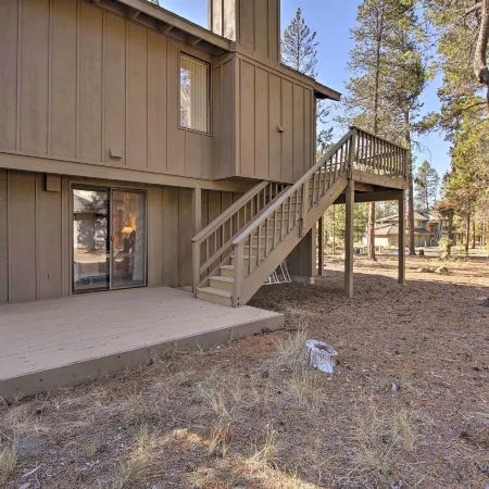Sunriver Home w/ Hot Tub & 8 Sharc Passes