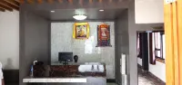 Shambala Inn - 2 ดาว