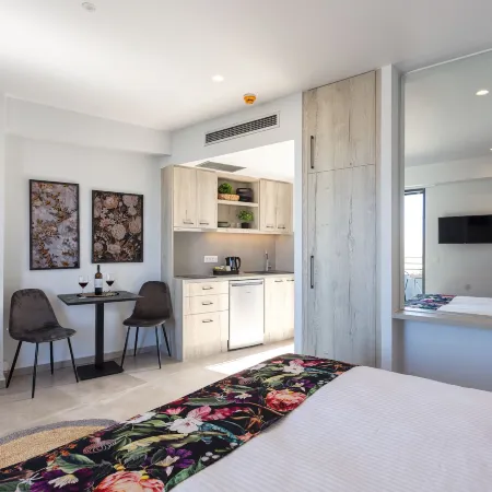 Lines Concept Accommodation