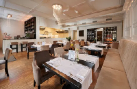 Artis Boutique Hotel - 4-Star