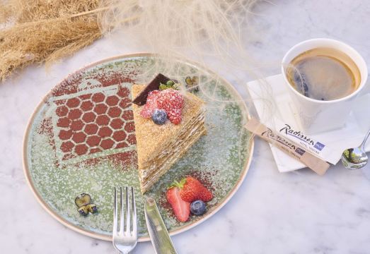 래디슨 블루 호텔 예레반