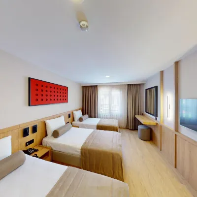 Istanbul River Hotel Hotels near Aksaray Metro Station