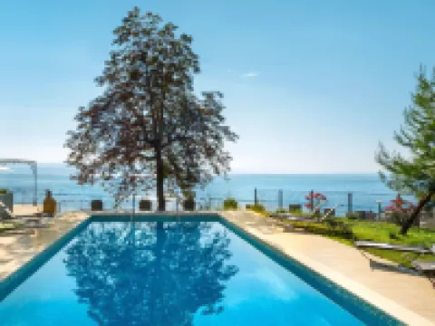 Apartments Belvedere - Liburnia Hotels in Lovran