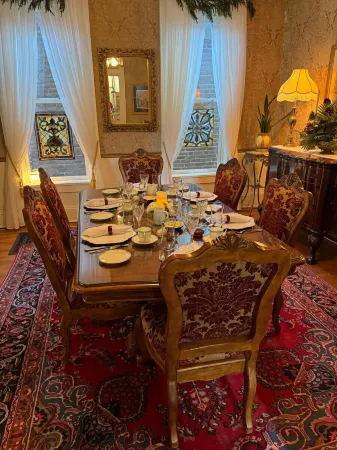 Boonville Luxury Lodging