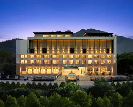 Lemon Tree Hotel Rishikesh Hotels in Rishikesh