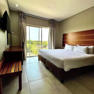 Woodlane Hotel Hotels near Mokolodi Nature Reserve