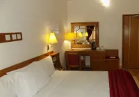 Valencia Hotels