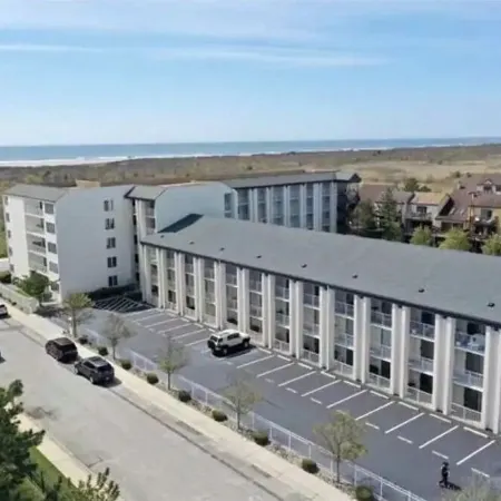 Lovely Ocean Front Condo In Brigantine, NJ