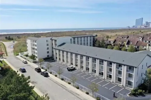 Lovely Ocean Front Condo In Brigantine, NJ