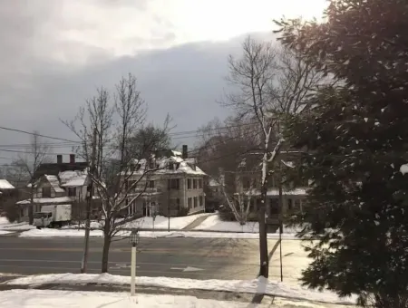 Elm Suite with a Private Bathroom in front of Smith College Quadrangle