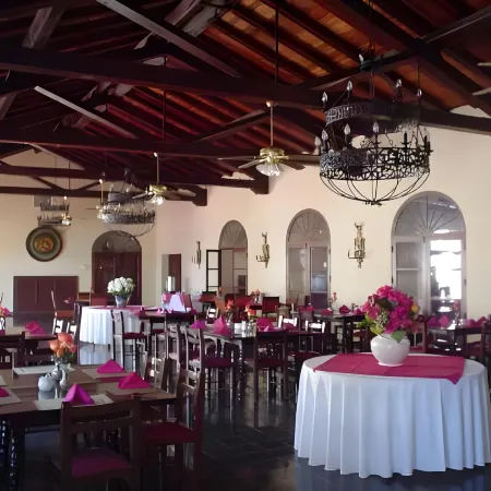 Hotel Playa de Cortes
