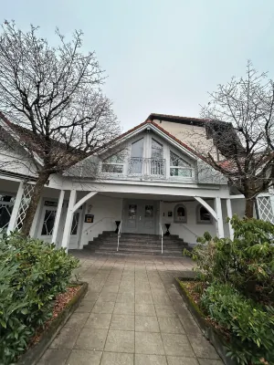 2-Rent Group Hostel Rooms Aub162 - Homestays