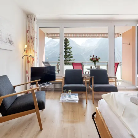Promenade Apt 109
