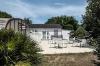 Terres de France - les Hameaux des Marines Hotels in Saint-Pierre-d'Oleron