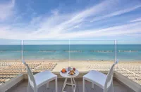 Nautilus Family Hotel - Sea View