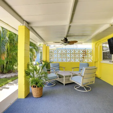 2 Mi to Bradenton Beach: Water-View Home w/ BBQ