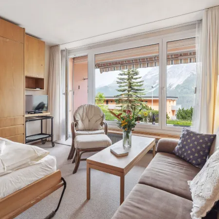Promenade Apt 010