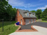 The Carriage House-Serene, Rural Setting w/Firepit Hotels in Rapho Township