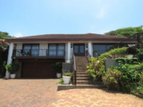 Bare Feet Retreat B&B