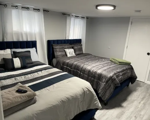 Romeo & Juliet castle #2 Hotels in East Orange