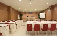 Grand Hotel Jambi Hotel di Rawa Sari