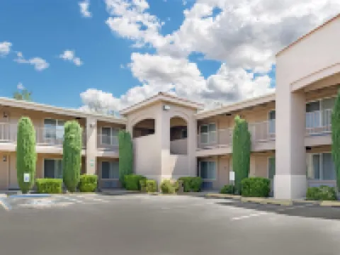 Best Western El Rancho Palacio Hotels in Roswell