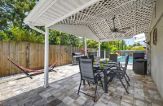 The Cycling Mermaid Palm Harbor, Florida - Year Round Pool, Bikes, Trials, Fun!