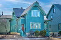 Stunning Brewers Hill Retreat with 2 bedrooms & 1 bath Hotels in 