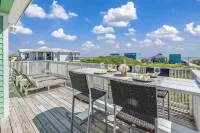 Ocean Views Optional Golf Cart Sleeps 14