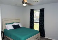 Modern and stylish 3 bedroom with large layout floor plan Hotels in Lawton