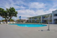 Motel 6 Jacksonville, NC