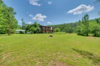 Michigan Cabin w/ On-site Fishing Pond & Deck