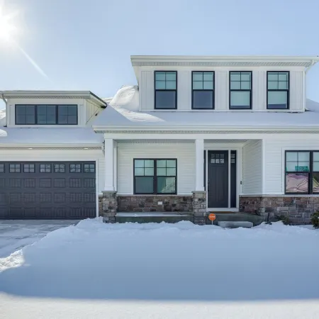 2 Mi to Notre Dame: Spacious Home w/ Private Yard
