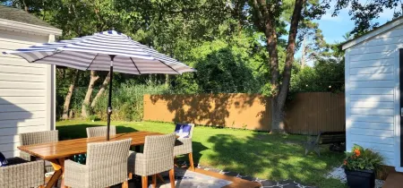 Twinkle Twinkle Little Tarr-Beautiful, Well Appointed Cottage in Great Location