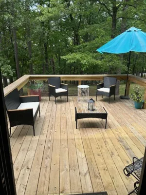 2-bedroom condo in beautiful Fairfield Bay close to amenities. Hotels in Fairfield Bay