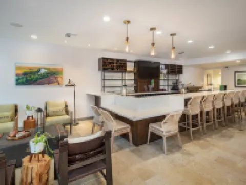 ฮิลตันการ์เด้นอินน์ เดวิส ดาวน์ทาวน์ โรงแรมในเดวิส